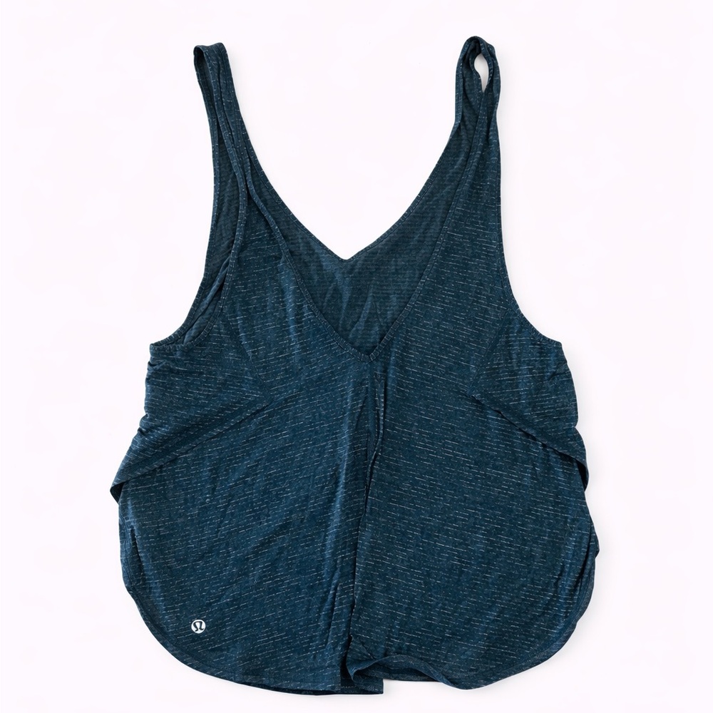 lululemon athletica Women's grey adjustable V-Neck Tank Top